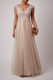 One thing that rings true about lace wedding dresses is sexy; Wedding Dresses Uk Gorgeous Floral Bodice