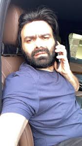 Amir Amin Pardesi (Giga)