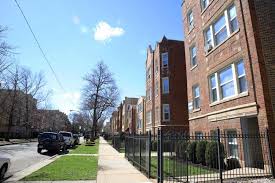 Because of this, having a sufficient number of properly located smoke alarms is essential to maximize the amount of available escape time. Living Off Campus In Chicago Can Mean Contending With Faulty Heaters Carbon Monoxide Leaks And Bad Landlords The Depaulia