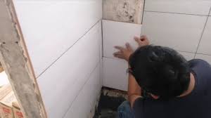 Cara pasang tile lantai rumah flat. Pasang Tile Bilik Air Pasang Tile Lantai Youtube