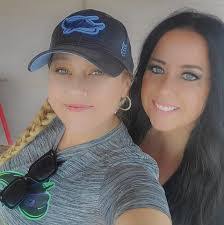 Janie Lynn's Instagram, Twitter & Facebook