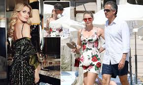 Dixie lewis (next to her dad, michael) was riding with her boyfriend ross schultz on state highway 89 in truckee, calif., when both were killed in a car crash. Lady Kitty Spencer 29 Is To Wed 80million Fashion Tycoon Michael Lewis 60 Daily Mail Online