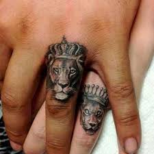تاتو يد و قدم و جسم انواع الوشم و اجمل صور تاتو Tattoo Cute Couple Tattoos Lion Tattoo Couple Tattoos