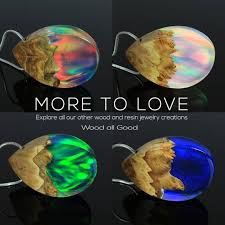 Nordlicht Halskette Aurora Borealis Anhanger Natur Etsy Etsy Handmade Jewelry Necklace Gifts Ideas Nature Boh Resin Jewelry Wood Jewellery Wood Resin