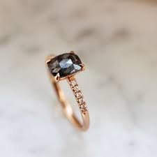 Black And Gold Jewelry Stand Black Diamond Ring In Rose Gold Black Diamond Ring Engagement Black Diamond Engagement Rings Vintage Rose Gold Black Diamond