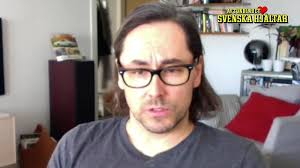 Jens räddade Daniel som krampade bakom ratten