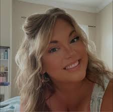 I tried to call you to tell you things had changed 😅🤣 #sisters #sister  #funny #pregnant #sisterhood