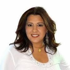 Rita Valle's Instagram, Twitter & Facebook