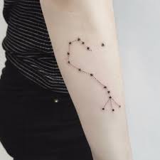 A delicate floral cancer sign symbol. Constellation Tattoos Popsugar Love Sex