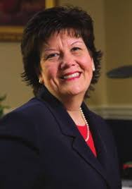 Deborah Pelfrey's Instagram, Twitter & Facebook