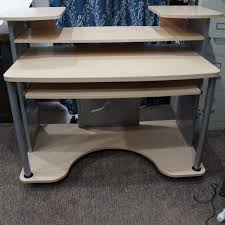 With an effortless push of a button, the height settings can be configured to suit the user's preferences. Find More Multi Level Computer Desk For Sale At Up To 90 Off