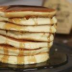 Recette Pancakes Tres Moelleux Facile Et Rapide Recette Recette Pancakes Recette Pancakes Moelleux