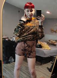 Joan 🍉 on X: This is what loosely concealed tgirl bulge looks like btw  t.coHSoIZjNxvt  X