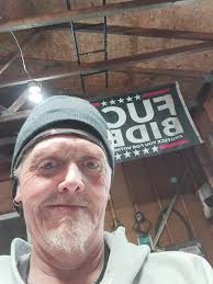 okay I am looking for Sherri Cybak or her brother Darryll...as anyone heard  from them