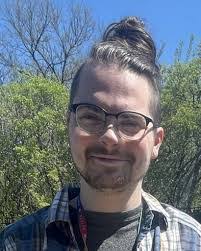 Haley Hayes's Instagram, Twitter & Facebook