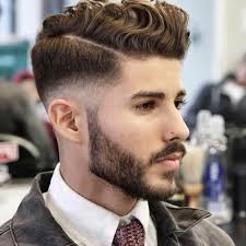 63 Astuces Pour Les Hommes Avec Des Cheveux Frises Coupe De Cheveux Cheveux Homme Coupe De Cheveux Homme Degrade Bas