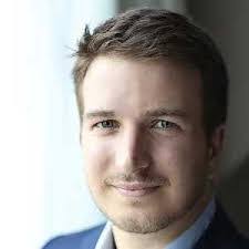 Dennis Lapre's Instagram, Twitter & Facebook