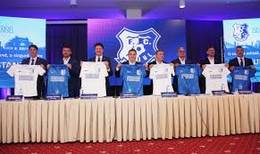 Farul took viitorul's place in the liga i, while viitorul virtually disappeared in the process of the merger. O SingurÄƒ EchipÄƒ Un Singur Brand O SingurÄƒ Iubire Farul ConstanÈ›a Farul ConstanÈ›a