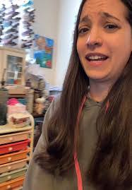 Krista Goss's Instagram, Twitter & Facebook