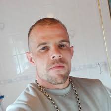 Stream Michael Windle music