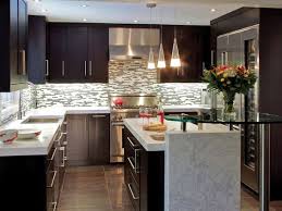 Existen varios diseños modernos y tendencias para empezar con la decoracion de cocinas. Cocinas Ultramodernas 1 Modelos De Cocinas Modernas Decoracion De Cocina Moderna Decorar Cocinas Pequenas