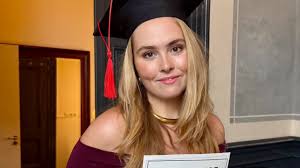 Neroko Kaigan unleashed - pure passion & uninhibited pleasure.