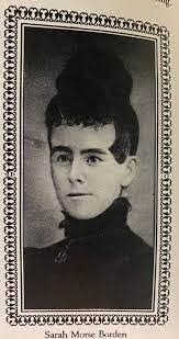 Sarah Borden's Instagram, Twitter & Facebook