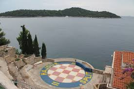 Download free hajduk split vector logo and icons in ai, eps, cdr, svg, png formats. Hajduk Split Logo At Former Site Of Hotel Belvedere Dubro Flickr