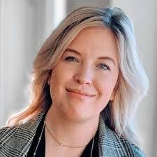 Tina Woodcock's Instagram, Twitter & Facebook