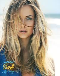 Beach waves are at their best on long, luxurious locks. Collection Surf Blonde Hair Colour Shades Beachy Hair Damp Hair Styles