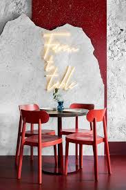 Restaurant Table Commons St Petersburg Is A Farm 2020 Restoran Instagram