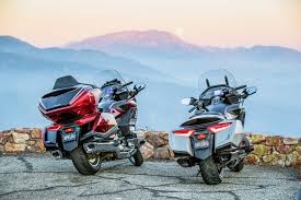 Make the new honda gl 1800 gold wing tour 2021 even more compact and lightweight. Honda Updates Its Gold Wing And Gold Wing Tour Motogusto