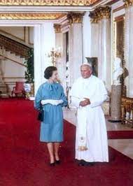 Queen Elizabeth Ii And Pope John Paul Ii Upon The Occasion Of His Visit To Britain St John Paul Ii Pope John Paul Ii John Paul Ii