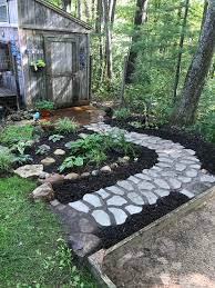 Low-Maintenance Ground Covers To Go With Your Pavers