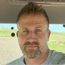 Cynthia Goetz's Instagram, Twitter & Facebook