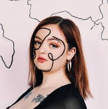 Abby Phelps's Instagram, Twitter & Facebook