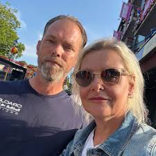 My son was part of the gaming world.He was ranked no i half life player in  the world. He went