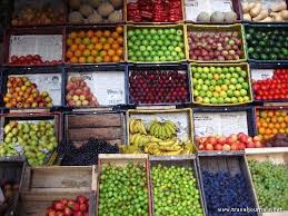 Fruit Stand Uruguay Fruit And Veg Vegetable Stand Fruit Stands