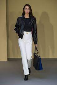 Agnes B Spring 2018 Fashion Show The Impression Fashion Paris Fashion Week Fashion Week