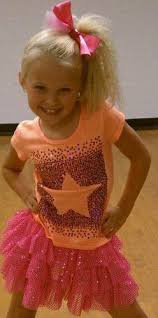 Jojo siwa is a young american internet celebrity and dancer, who was born in 2003 in nebraska. Hey Guys Who S Coming To My Birthday Party If You Are Post Your Dance Clothes Oh Sophia Mom Needs You T Jojo Siwa Jojo Siwa Age Halloween Costumes For Girls
