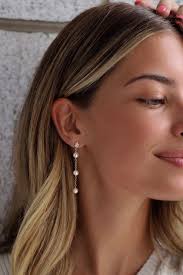 Buy Shining Diva Woman original Pearl