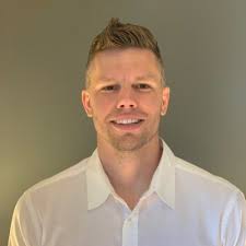 Ryan Hoffmaster (@HoffTweets4U)