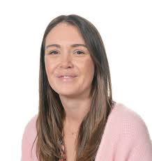 2025 PARENT HANDBOOK by St Julian's Lisbon