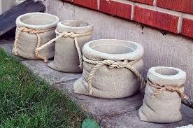 Beton Saekke Gartendeko Aus Beton Selbermachen Beton Beton Hinterhof