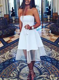 Elles se mixent parfaitement avec des jolies chaussures à talons et. Mi Longue Robe Patineuse Bustier Tutu Elegant Blanc Evening Gown Dresses Evening Dresses Evening Wedding Outfit