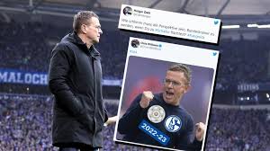 Ralf rangnick, head coach of schalke looks on before the bundesliga match between fc st. Gzsg7kx62nwk2m