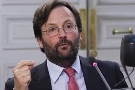 Víctor Manuel Avilés expone en la Comisión de Derechos Fundamentales de la  Convención Constitucional