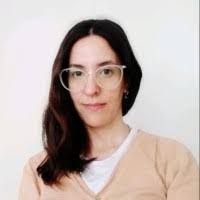 Veronica Dubois's Instagram, Twitter & Facebook