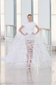 Die haute couture schauen in paris und rom sind nicht nur für texanische millionärsgattinnen und saudische prinzessinnen interessant: Haute Couture Brautkleider Die Schonsten Designerroben 2015