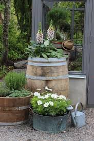 Trip2garden Piazzan Trip2garden Fantastische Hinter Und Vorgarten Landschaftsentwurfe Die Meisten Amateurvorgarte In 2020 Garten Vorgarten Gartengestaltung Ideen